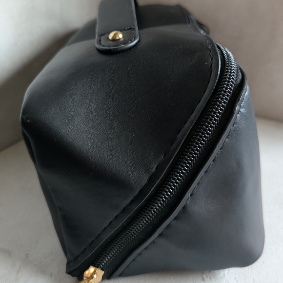 Flat Open Makeup Cosmetics Travel Bag - Picture 2 of 3